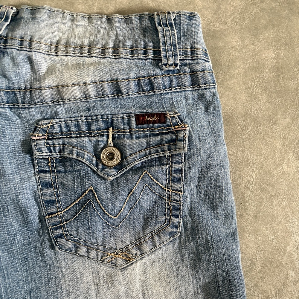 Y2K angels light wash mid rise denim shorts - Picture 11 of 11